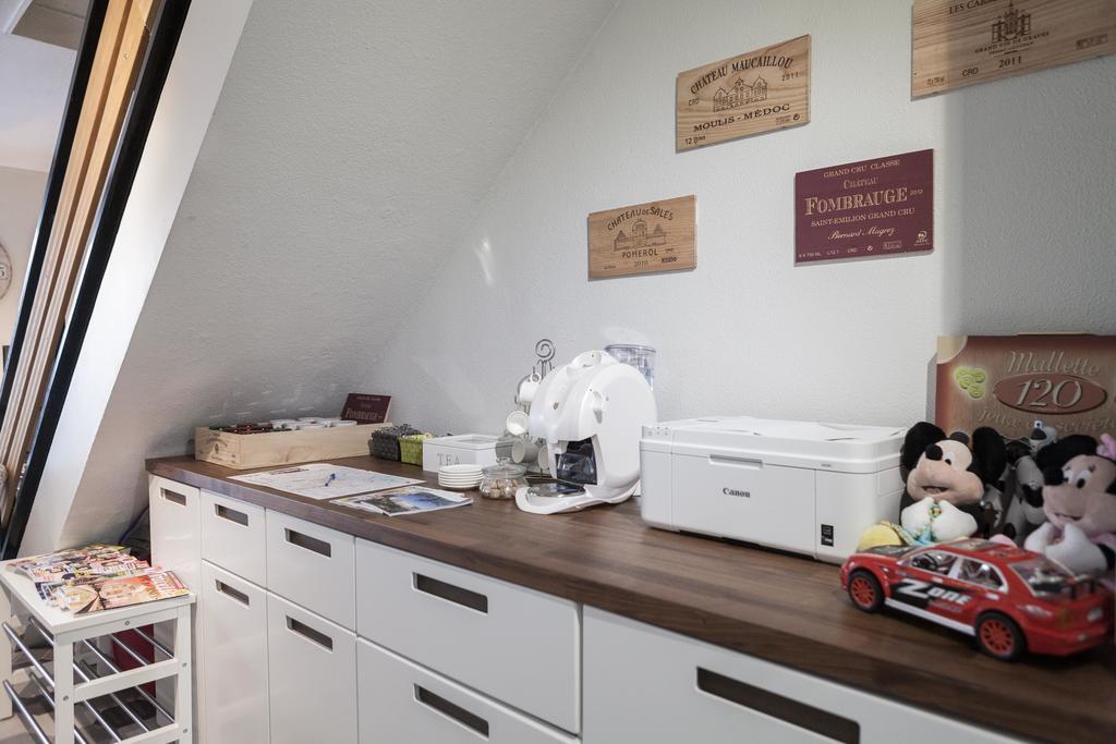 Ferienwohnung FREE Parking - Self Checkin - WIFI - Panoramique Terrasse - DUPLEX SAINT JEAN - SUPERBORDEAUX Exterior foto