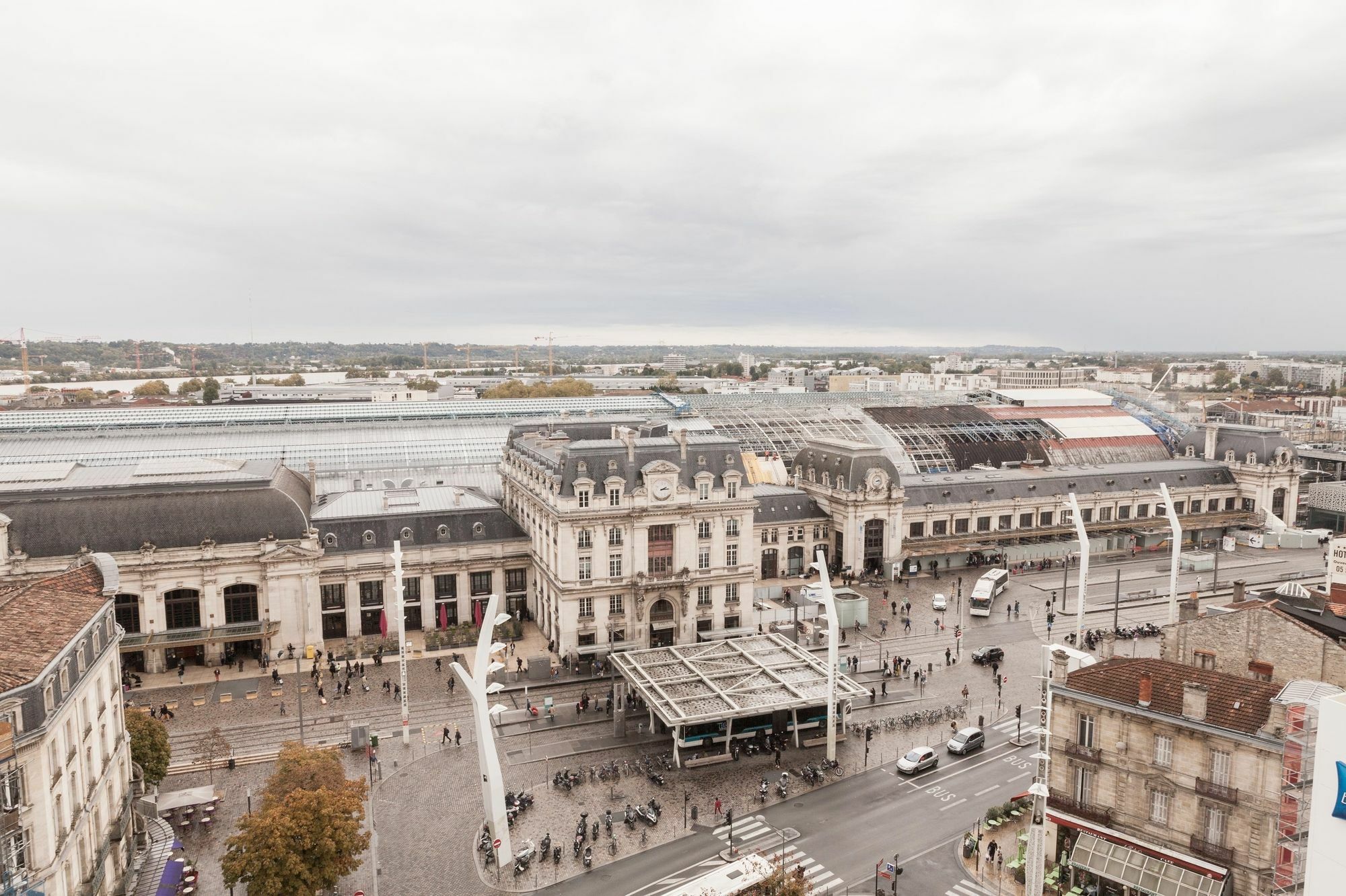 Ferienwohnung FREE Parking - Self Checkin - WIFI - Panoramique Terrasse - DUPLEX SAINT JEAN - SUPERBORDEAUX Exterior foto